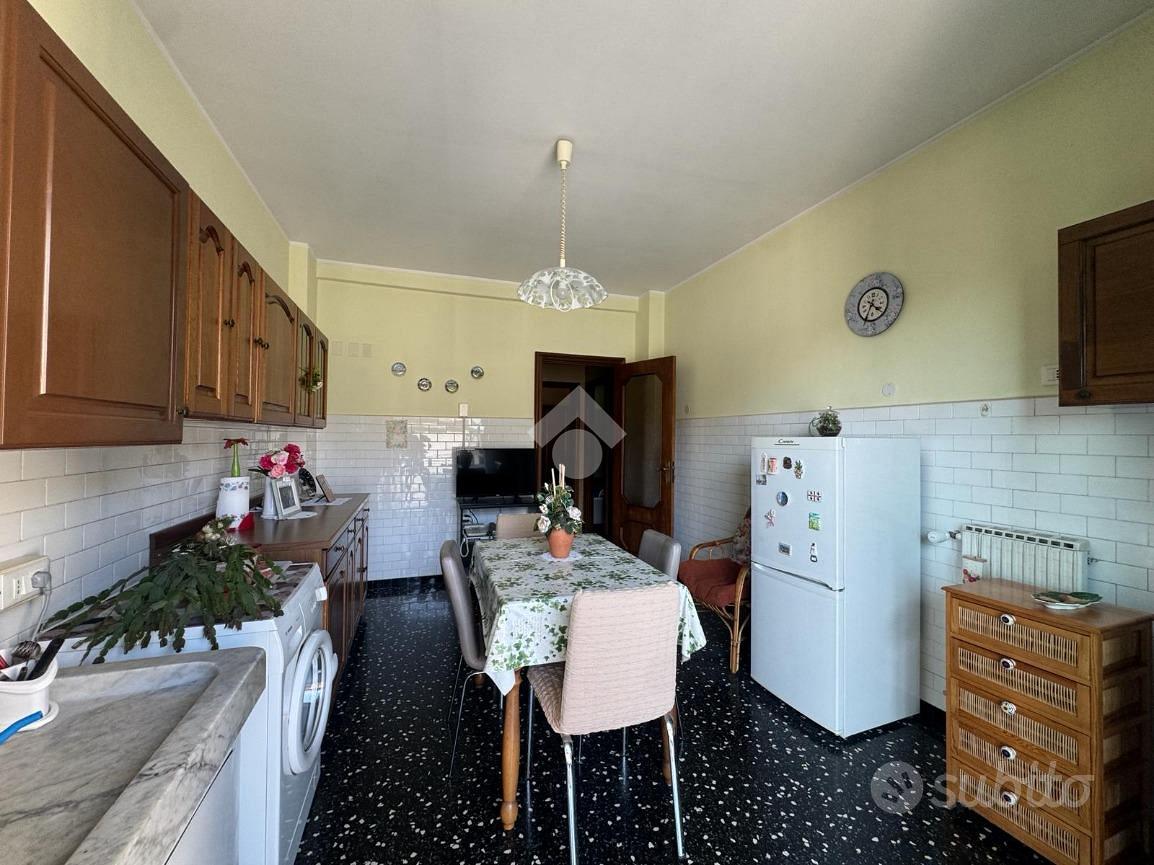 Appartamento – Genova, Prione, Val Polcevera - Vista 4