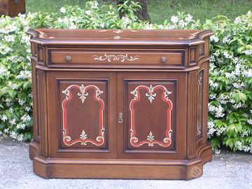 Mobiletto da Esposizione  Lucidato e Decorato