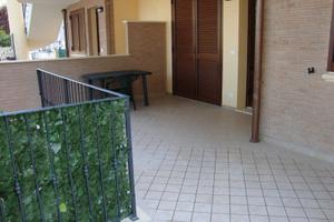 Pasqua- 25 aprile -aquiloni pinarella appartamenti