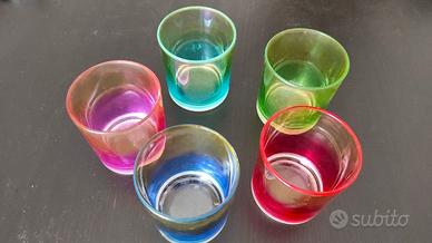 Set bicchieri colorati effetto iridescente 5 pezzi