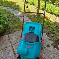 BOSCH Universal Raker 900