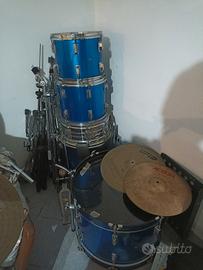 batteria acustica thunder completa.