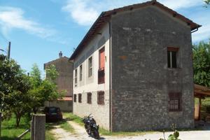 Capannone laboratorio ad uso artigianale