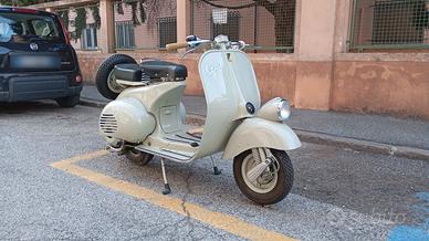 Piaggio Vespa 125 VN1T del 1954