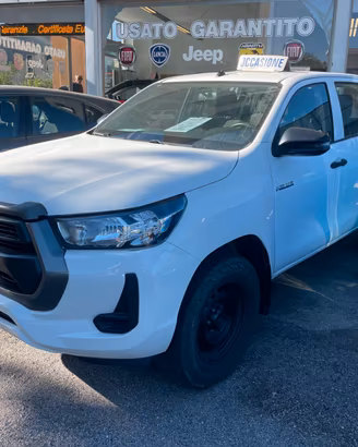 Toyota Hilux 2.4 D-4D 4WD 4 porte Double Cab Comfo
