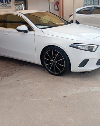 Mercedes-benz A 200 A 200 d Automatic 4p. Sport