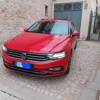 Passat  20 tdi SCR 122 cv EVO DSG