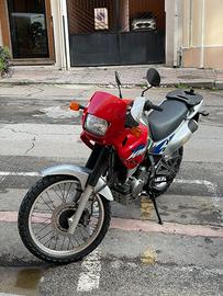 Honda Dominator RD08