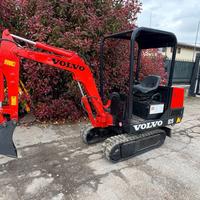 E230 - Mini escavatore 15 q PEL JOB EC15