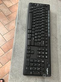 tastiera Logitech  K270 + mouse wireless, KIT