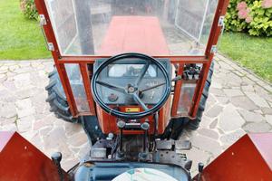 trattore NewHolland 60-66S