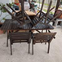 tavolo e sedie da giardino