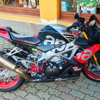 Aprilia Tuono V4 1100 Factory Super accessoriata