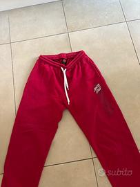 Pantaloni tuta