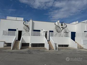 3 LOCALI A POLIGNANO A MARE