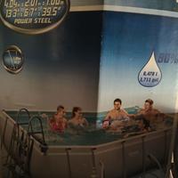 Piscina  Bestway con pompa a sabbia