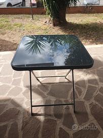 Tavolo 70×70 richiudibile in ferro e vetro temp