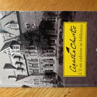 C'è un cadavere in biblioteca