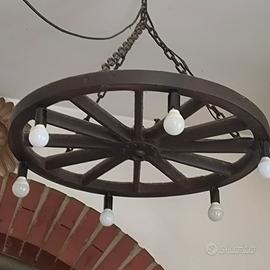 lampadario ruota di carro 