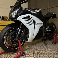 CBR 1000 rr