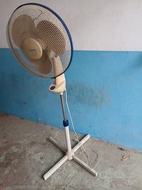 Ventilatore a piantana.
