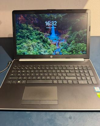Laptop HP modello 15-da0xxx