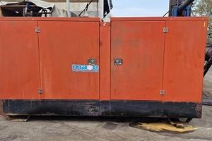 Gruppo elettrogeno da 125 kva motore iveco