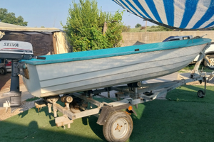 Motore marino SELVA + barca +carrello