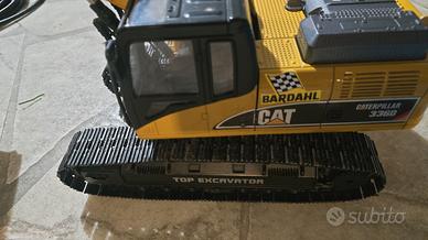 escavatore rc huina 1580