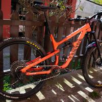 Canyon Spectral AL6 2023