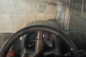 valtra S374