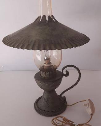 Lampada lanterna anni '60 in ferro battuto