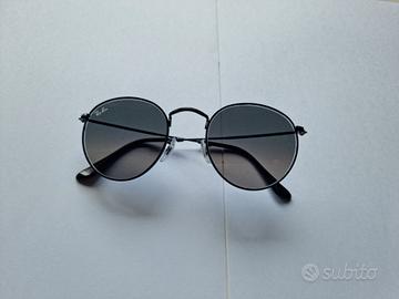 Occhiali da sole neri Ray-Ban RB3447n.  Rayban