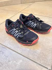 Scarpa da trekking n.35