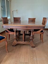 tavolo anni 40-50 in legno massiccio con sei serie