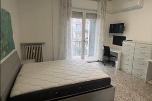 Matrimoniale uso singolo x donne a Reggio Emilia