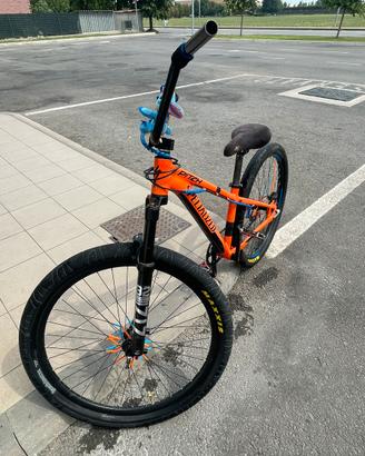 pitch specialized wheelie bike