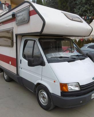 CAMPER RIMOR CATAMARANO  FORD TRANSIT