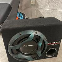 Subwoofer pioneer