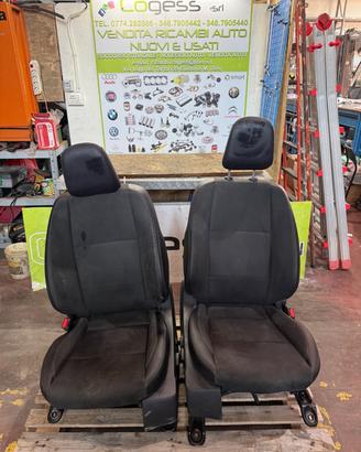 Tappezzeria Mercedes Classe X semi pelle