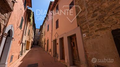 Appartamento indipendente su tre livelli