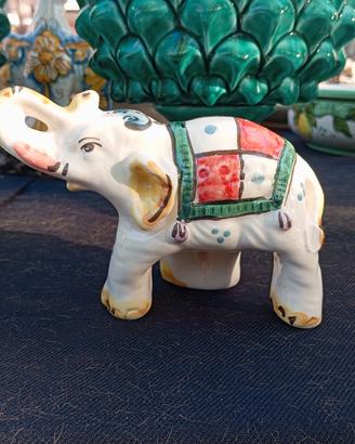 elefante di Caltagirone in ceramica 