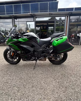 KAWASAKI Ninja 1000 SX .