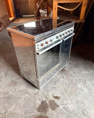 Cucina a gas/bombola/elettrico