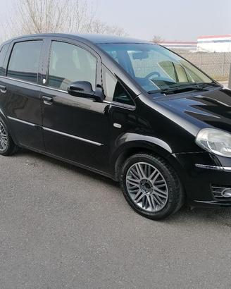 lancia Musa 1.4 GPL oro