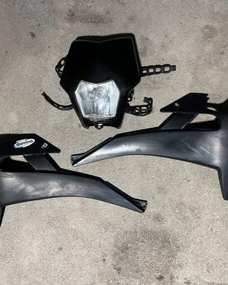 Plastiche e faro Fantic 50 e 125