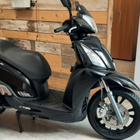 Kymco people gt 125 (leggere descrizione)