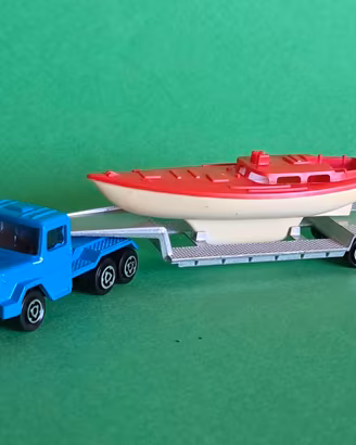 Camion Magirus Rimorchio + Barca Majorette Vintage