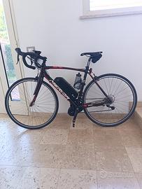 Bici da corsa elettrica 