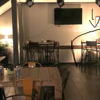 2 Tavoloni e 8 Sgabelli alti in legno Artigianale